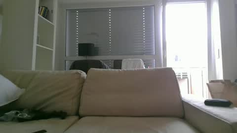 hash420 online show from February 23, 2025, 2:35 pm