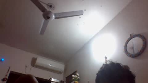 Snapshot of hastra358 chatting on October 30, 2025, 8:42 pm hastra hot online show from October 30, 2025, 8:42 pm