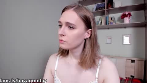 Mia online show from January 10, 2026, 6:15 am