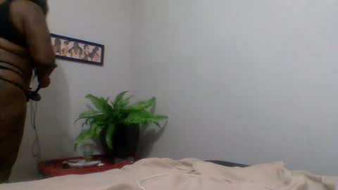 Snapshot of hawtchoc37 chatting on June 22, 2026, 7:16 am hawtchoc37 online show from June 22, 2026, 7:16 am