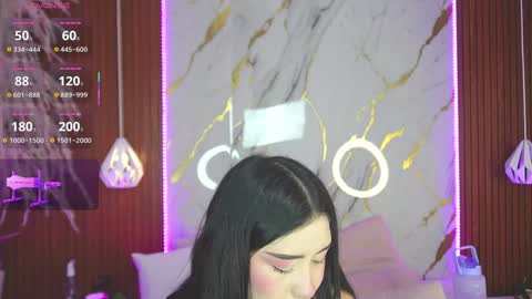 Snapshot of hay1_ chatting on February 8, 2025, 5:18 am haylie  See you tonight at 8pm Colombia time online show from February 8, 2025, 5:18 am