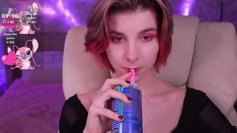 haylaamber online show from March 2, 2025, 11:20 pm