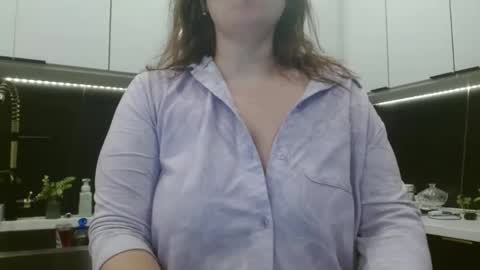 Hazel online show from March 26, 2026, 1:28 pm