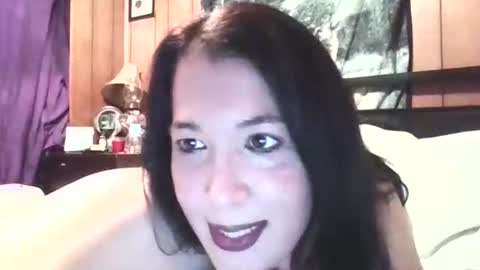 Snapshot of hazelbasil32728 chatting on October 27, 2025, 12:04 am hazelbasil32728 online show from October 27, 2025, 12:04 am