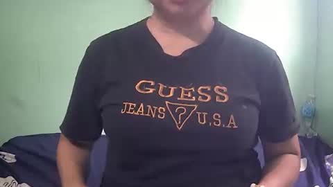 hazeldhane online show from October 29, 2025, 4:48 am