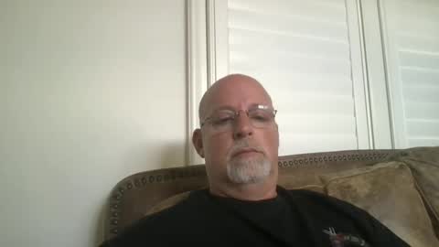 Hdeuce22 online show from October 1, 2025, 3:18 pm