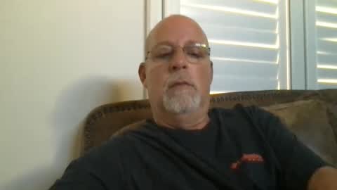 Hdeuce22 online show from October 11, 2025, 9:24 pm