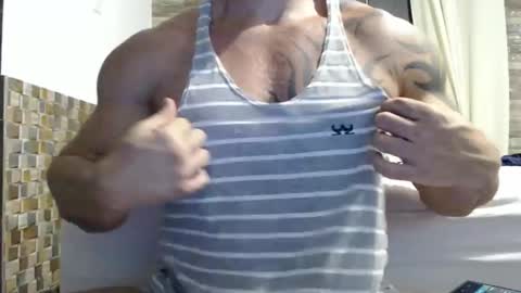 Snapshot of healedcarioca chatting on December 7, 2024, 7:43 pm Brazilian bigdick online show from December 7, 2024, 7:43 pm