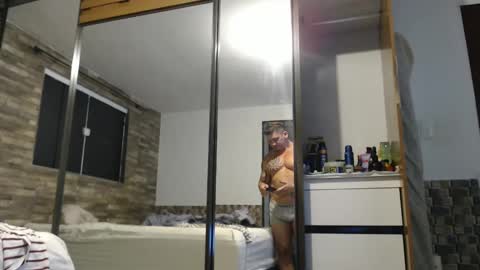 Snapshot of healedcarioca chatting on December 20, 2024, 6:02 pm Brazilian bigdick online show from December 20, 2024, 6:02 pm