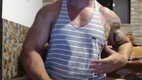 Snapshot of healedcarioca chatting on January 5, 2025, 10:19 pm Brazilian bigdick online show from January 5, 2025, 10:19 pm
