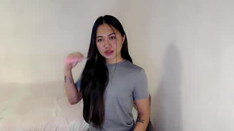 Yoshin online show from May 20, 2026, 8:04 pm