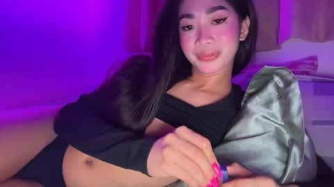 Snapshot of heather_creamycum24 chatting on June 1, 2026, 3:36 pm imani rowe online show from June 1, 2026, 3:36 pm
