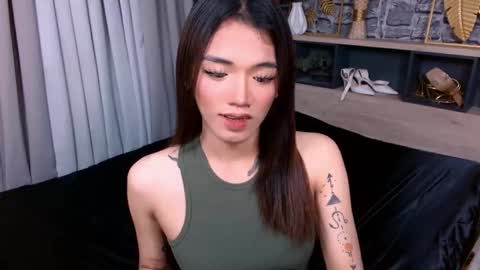 HEATHER online show from February 19, 2026, 7:43 pm