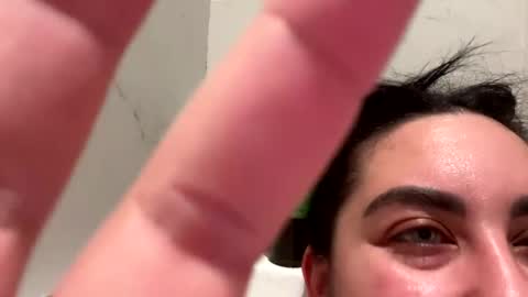 Snapshot of heatwavee chatting on January 11, 2025, 11:56 am heatwavee online show from January 11, 2025, 11:56 am