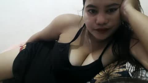 heavenlyeyes69 online show from April 4, 2026, 12:42 am