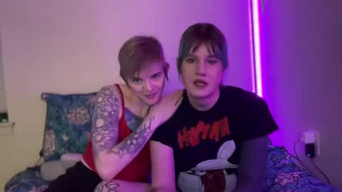 Snapshot of heavensentttt chatting on January 19, 2025, 6:31 am Saoirse online show from January 19, 2025, 6:31 am