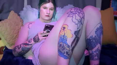 Snapshot of heavensentttt chatting on September 10, 2025, 5:07 am Saoirse online show from September 10, 2025, 5:07 am