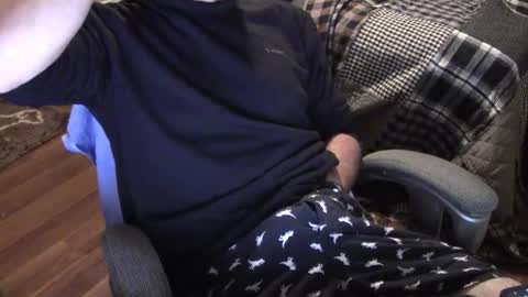 Snapshot of heavilyhung chatting on October 21, 2025, 4:24 am John online show from October 21, 2025, 4:24 am