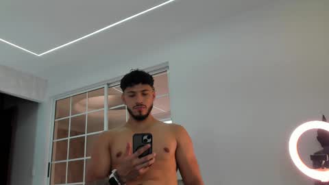 Snapshot of heavy_thor chatting on February 13, 2025, 9:49 pm Thor online show from February 13, 2025, 9:49 pm