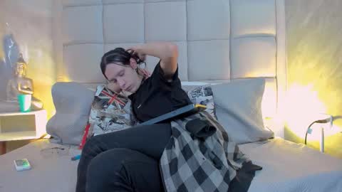 Keira Hecate online show from October 31, 2025, 8:10 pm