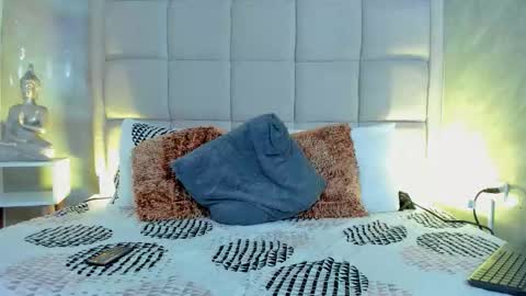 Keira Hecate online show from February 9, 2026, 7:40 pm