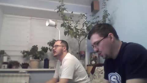 Snapshot of hedineko chatting on March 14, 2026, 10:32 am hedineko online show from March 14, 2026, 10:32 am