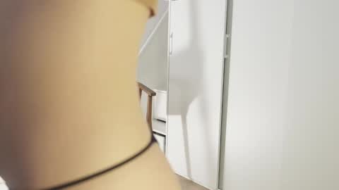 Snapshot of hee_jeen chatting on December 11, 2024, 10:14 am Jeen online show from December 11, 2024, 10:14 am