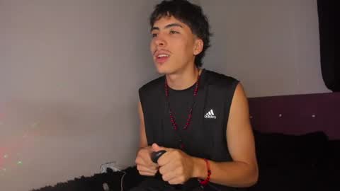 heellboy_ online show from July 27, 2026, 10:39 pm