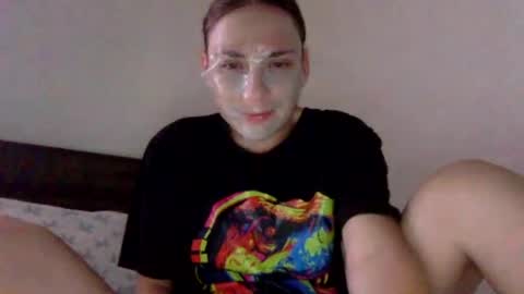 heidi_is_here_72 online show from July 7, 2026, 9:52 pm