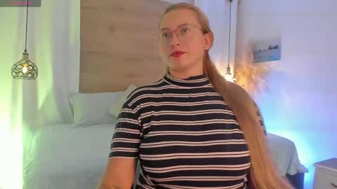 ANTARA REY online show from March 24, 2026, 7:08 pm