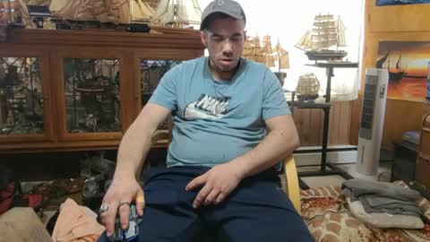 Snapshot of heisherrmann chatting on April 28, 2026, 5:29 pm xxScubaStevexx online show from April 28, 2026, 5:29 pm