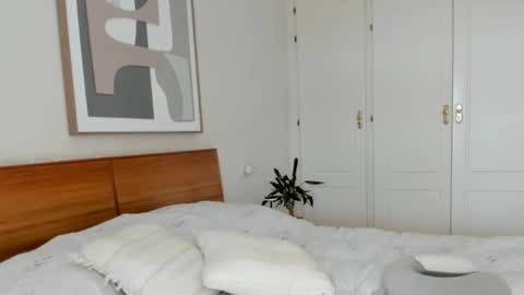 Snapshot of helena_hills chatting on October 17, 2025, 10:51 am helena_hills online show from October 17, 2025, 10:51 am