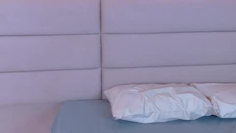 helenafoumier online show from March 9, 2026, 10:03 pm