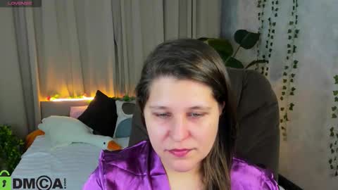 helenahoffmann online show from February 20, 2026, 4:09 am