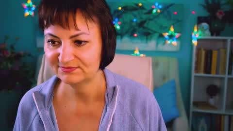 helenbeler online show from September 11, 2025, 8:36 am