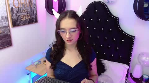 Helene online show from January 10, 2025, 12:47 pm