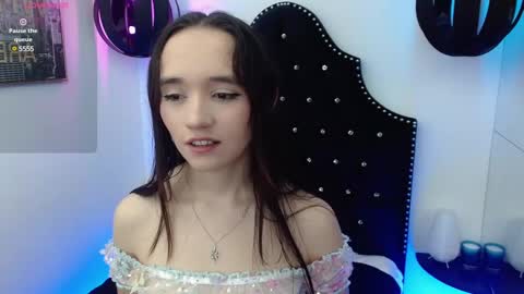 Helene online show from February 25, 2025, 1:17 pm