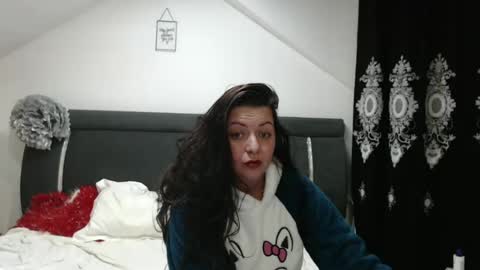 Snapshot of helenhh chatting on February 11, 2025, 10:26 am helenhh online show from February 11, 2025, 10:26 am