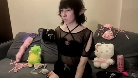 Snapshot of helenlush chatting on May 21, 2026, 4:03 pm Helen online show from May 21, 2026, 4:03 pm
