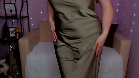 Helen online show from December 21, 2024, 1:36 am