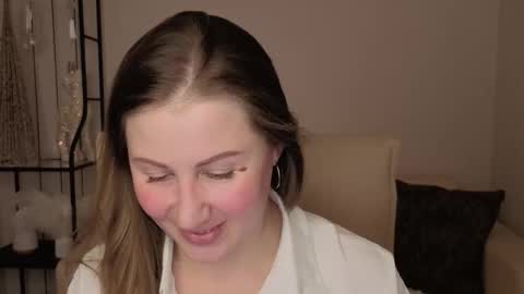 Helen online show from December 22, 2025, 8:00 am