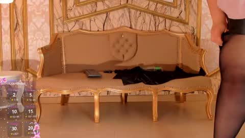 Helen or Hells online show from January 13, 2026, 12:21 pm