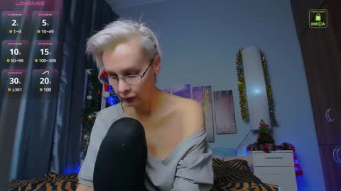 Snapshot of helgahimmele chatting on January 10, 2025, 10:57 pm Helga online show from January 10, 2025, 10:57 pm