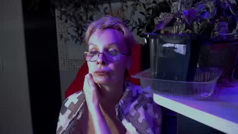 Helga online show from July 3, 2026, 6:58 pm