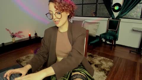 Heliconia online show from February 21, 2026, 3:18 am