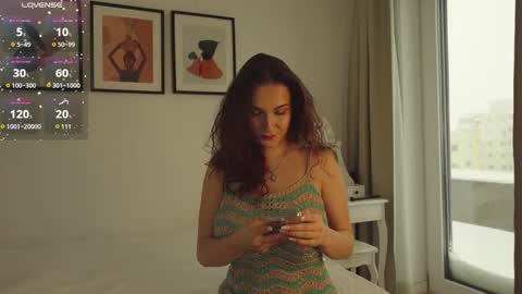 Snapshot of hell_lo chatting on February 17, 2025, 12:48 pm Lorette Lory online show from February 17, 2025, 12:48 pm