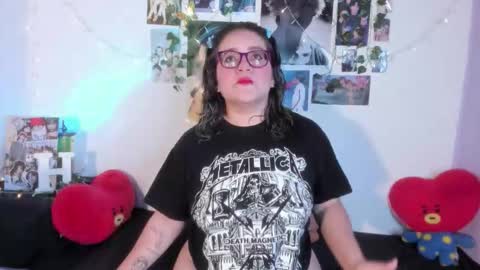 hellen online show from December 2, 2025, 4:29 am