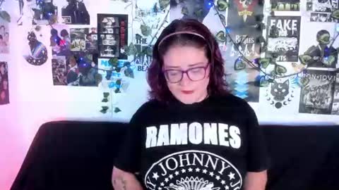 hellen online show from July 10, 2026, 7:34 am