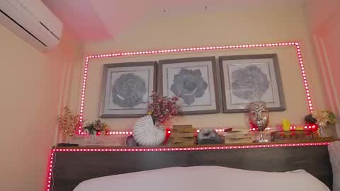    online show from February 22, 2025, 10:18 am