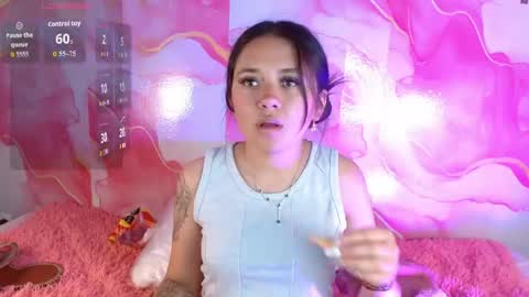 Hellen lopez online show from May 19, 2026, 8:15 pm